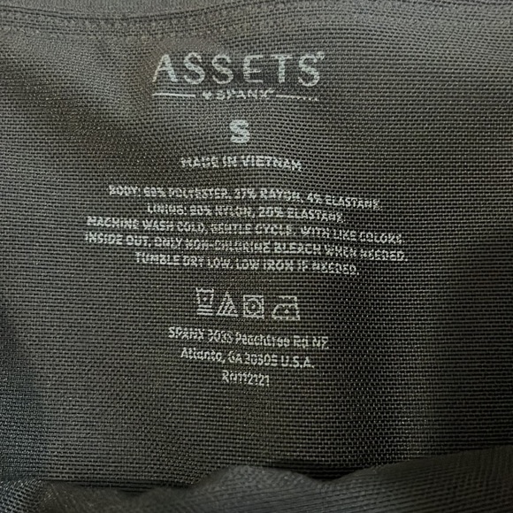 Spanx Assets black leggings size Small - Picture 4 of 7